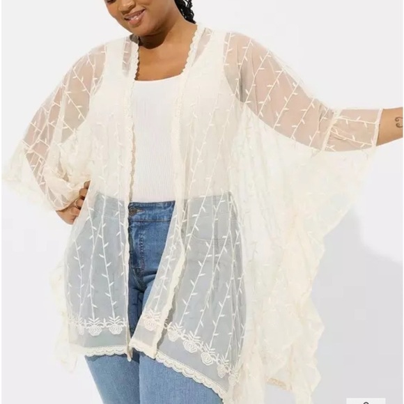 TORRID Lace Ruana One Size NEW! - Picture 3 of 5